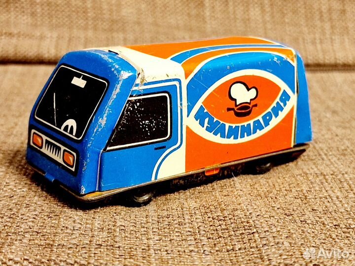 Машинка металл раритет 1982 год