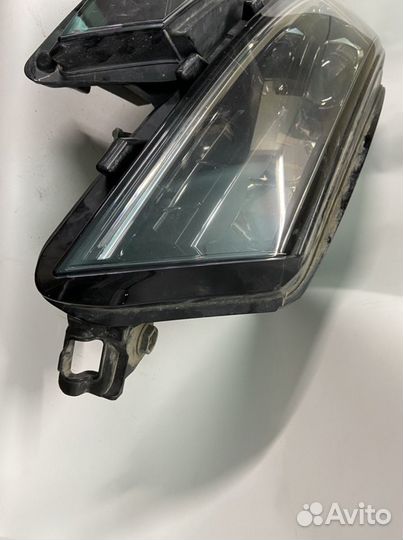 Фара шкода Кодиак