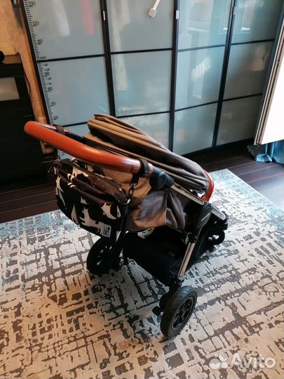 Прогулочная коляска carrello supra