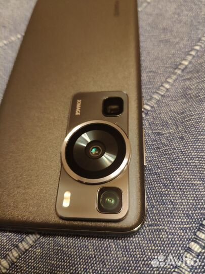 HUAWEI P60, 8/256 ГБ