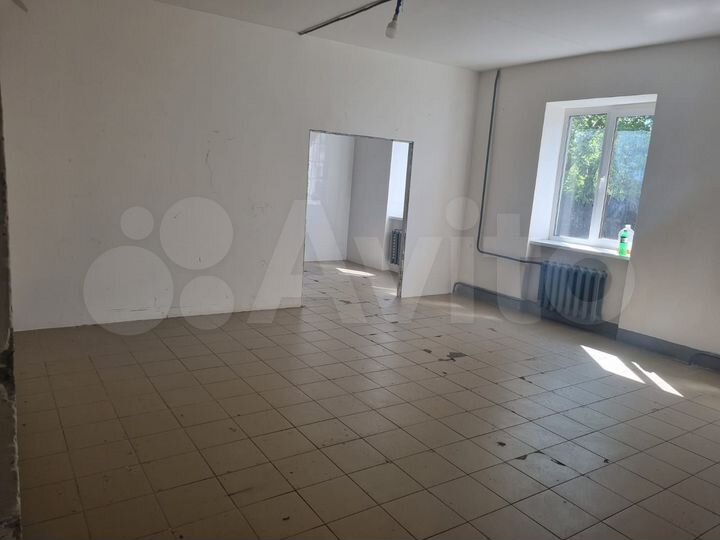 Свободного назначения, 70 м²