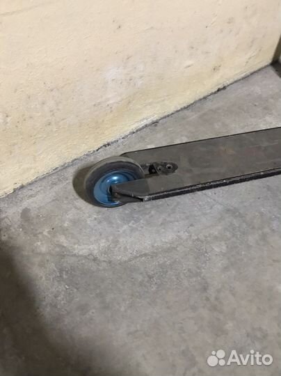 Самокат Reaction 2.0