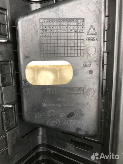 Накладка замка багажника бмв х1 е84