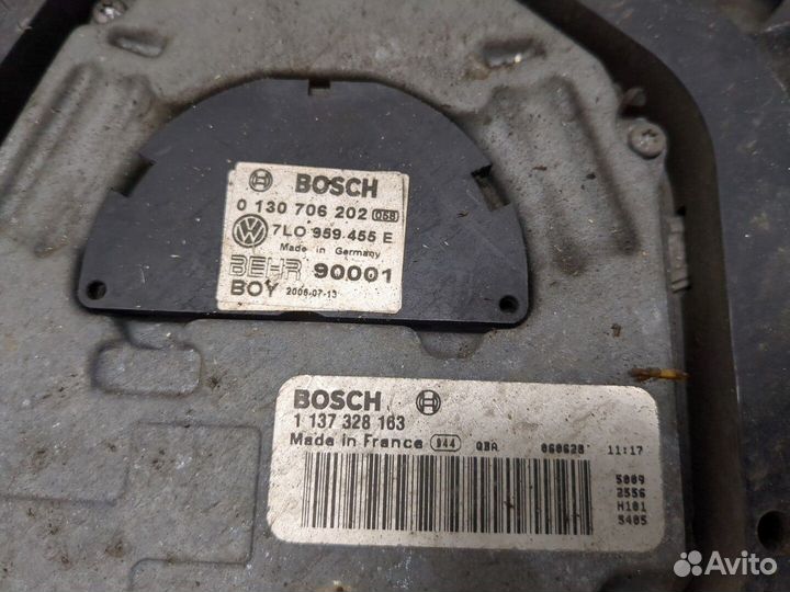 Вентилятор радиатора Volkswagen Touareg, 2006