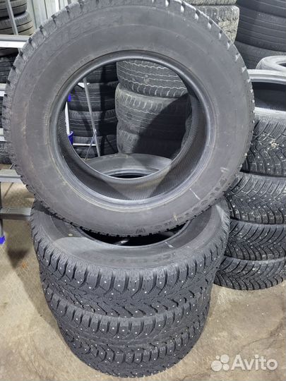 Firestone Ice Cruiser 7 235/65 R17 108T