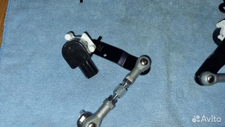 Датчик дорожного просвета Toyota Lexus