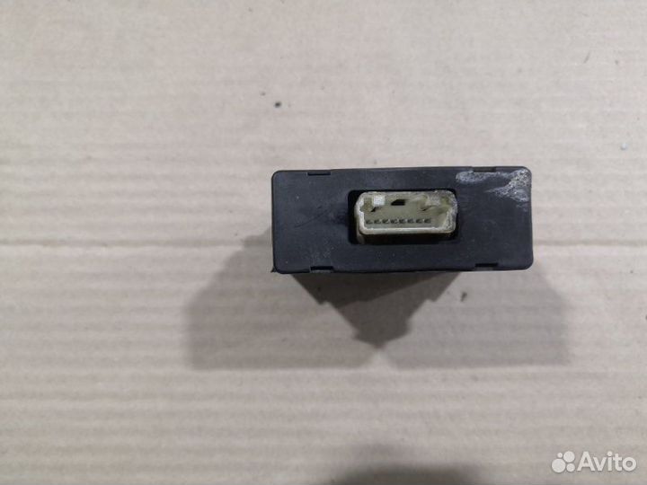 Блок электронный Toyota Land Cruiser Prado 150