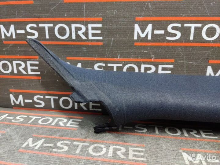 Обшивка стойки передняя правая Bmw X5 E53 M54B30