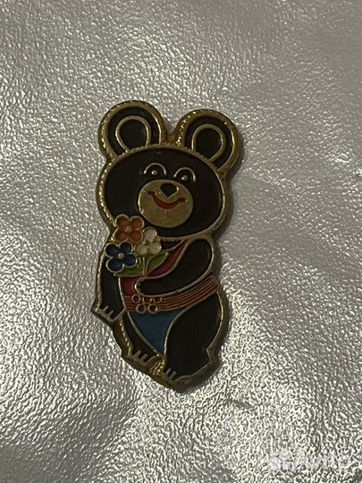 Значки СССР Одимпиада и Космос