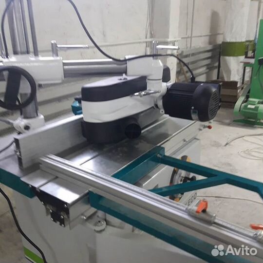 Автоподатчик для станка