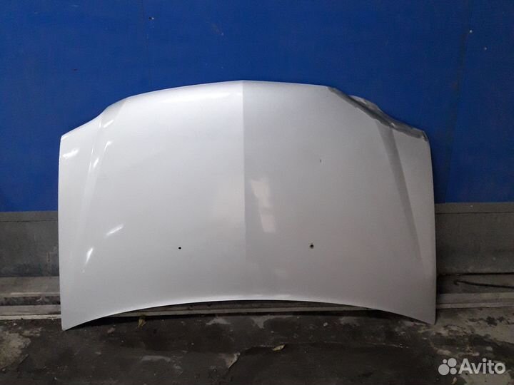 Renault Logan 1 Капот