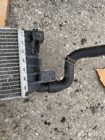 Радиатор интеркулера audu Q3 8K0145804H