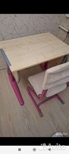Столы для учеников