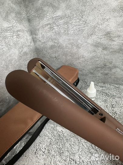 Паровой утюжок для волос MakeupTrend Титан