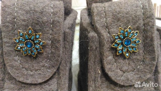 Брошь на валеши