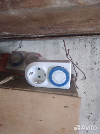 Розетка с таймером Цена за 2 шт