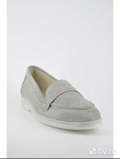 Лоферы женские