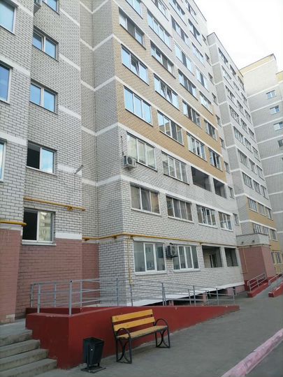 1-к. квартира, 42 м², 3/10 эт.