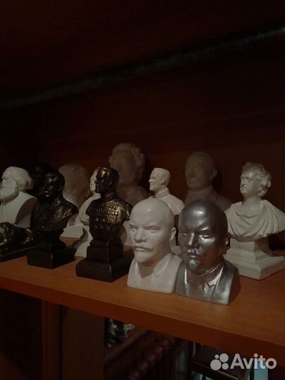 Бюст ленина