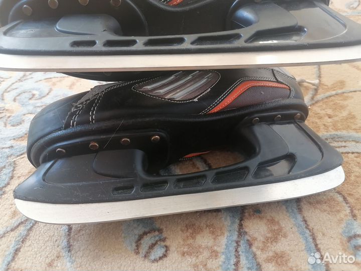 Коньки хоккейные 43 размер