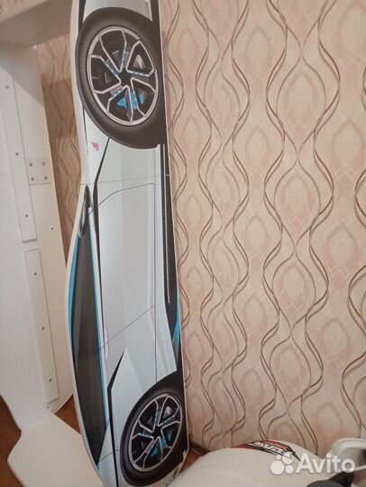 Кровать детская в форме машины