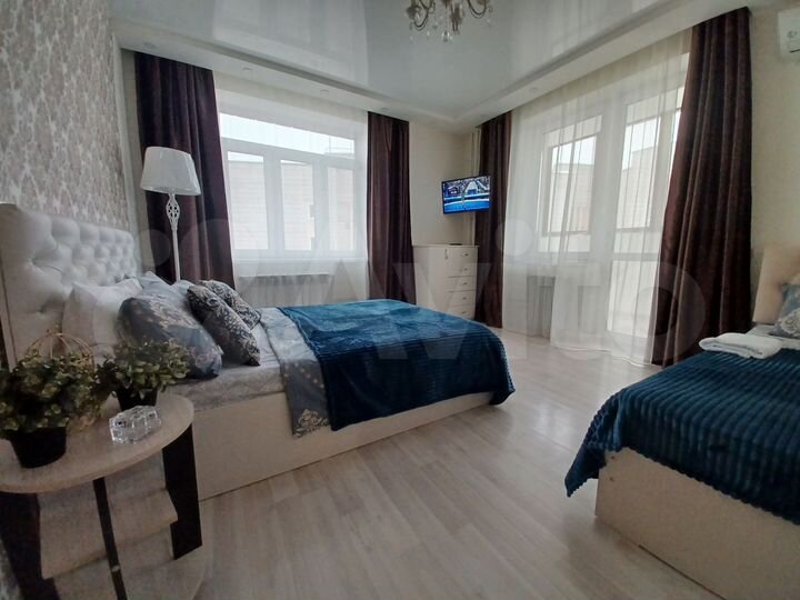 2-к. квартира, 80 м², 8/23 эт.