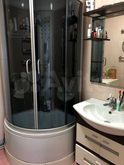 2-к. квартира, 62 м², 3/17 эт.