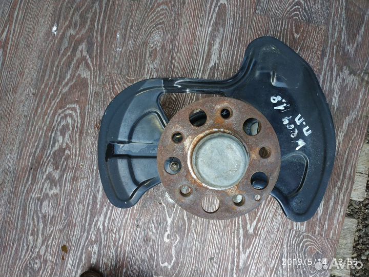 Цапфа для Mercedes Benz W204 2007-2015