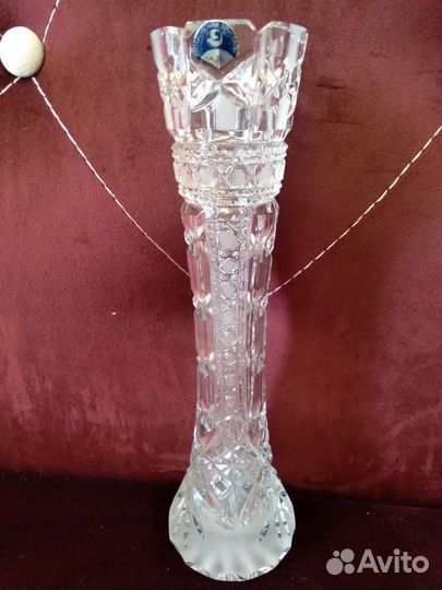 Ваза хрустальная