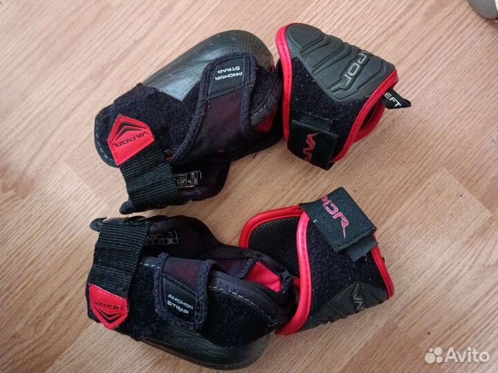 Защита локтей bauer