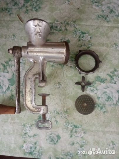 Мясорубка ручная времен СССР