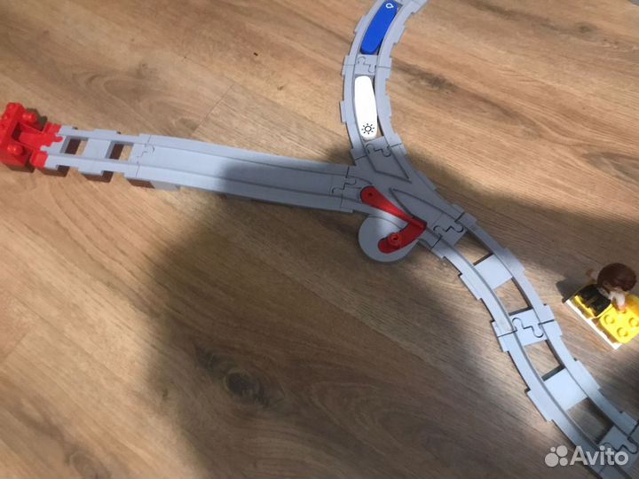 Железная дорога lego duplo 10875