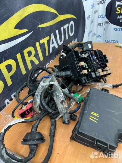 Блок предохранителей под капот Kia Soul 3 G4NH