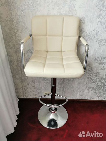 Стул барный