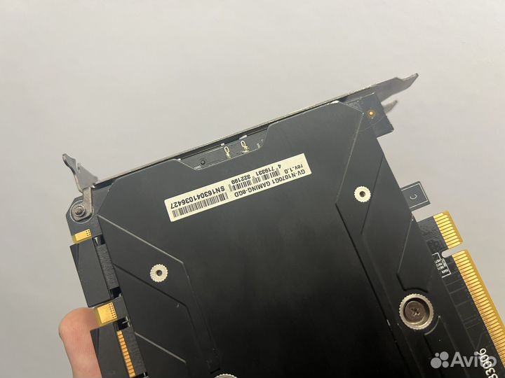 Видеокарта GT 1070