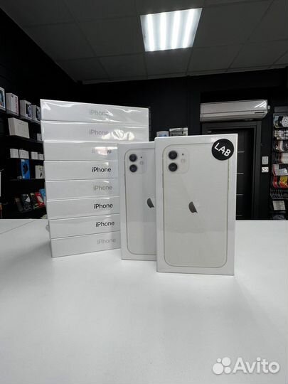 iPhone 11, 128 ГБ