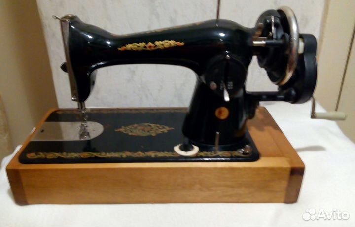 Ручная швейная машинка пмз Подольск