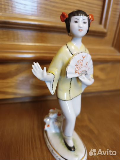 Фарфоровые статуэтки лфз