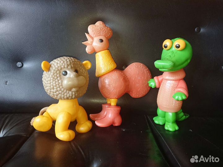 Игрушки СССР лев и крокодил