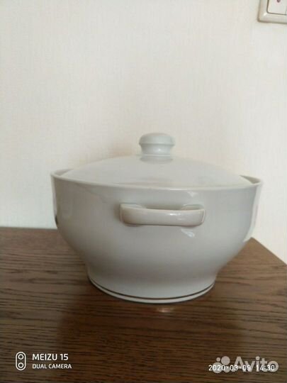 Новая фарфоровая супница. Хайтинский фарфор