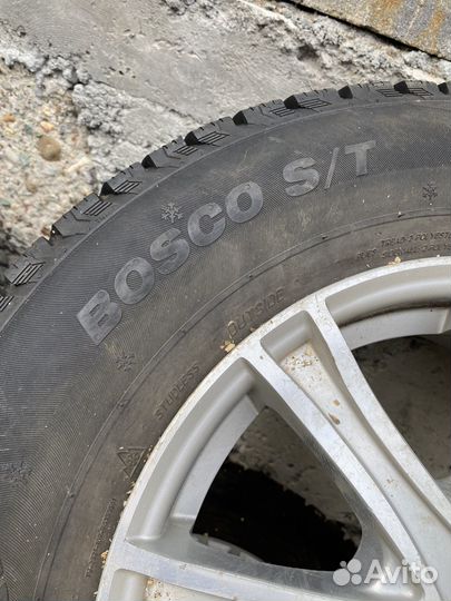 Viatti Bosco S/T V-526 205/70 R15