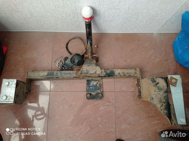 Фаркоп на priora2 хэтчбек