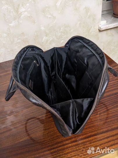 Мужской кожаный портфель коричневый