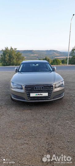 Audi A8, 2011