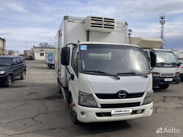 Hino 300 (Dutro), 2014