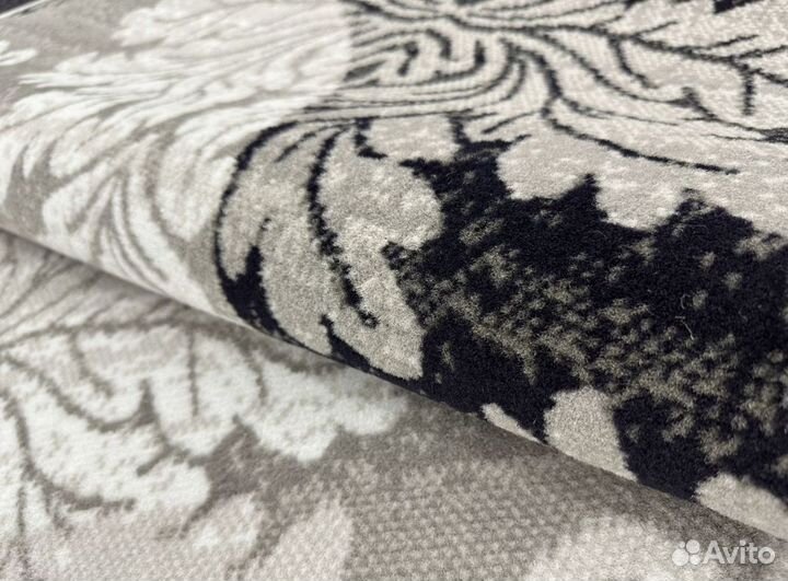 Ковер новый В упаковке 4 на 2 Турция