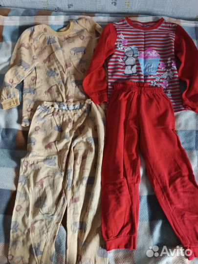 Продам вещи на девочку 5 лет
