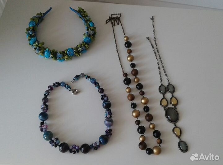 Бусы и колье