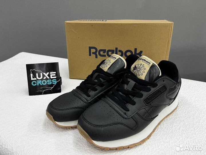 Кроссовки reebok classic