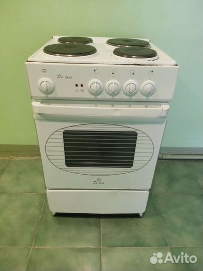 Плита электрическая De Luxe бу с духовкой